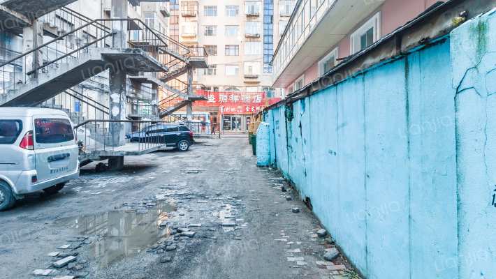 糖酒公司楼外景图