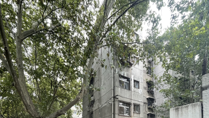 陕西省路桥工程总队家属院外景图