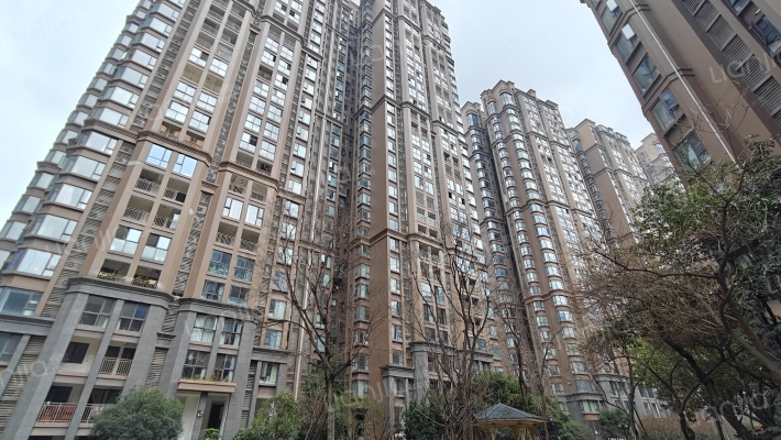 心怡中丝园外景图