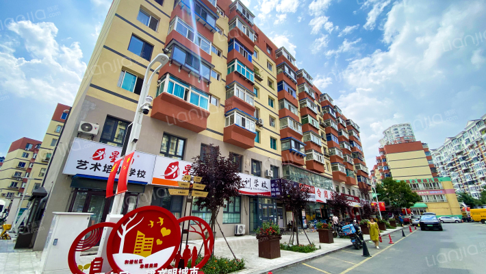 晓春社区外景图