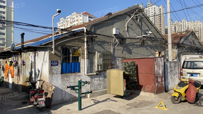 电子仪宿舍外景图