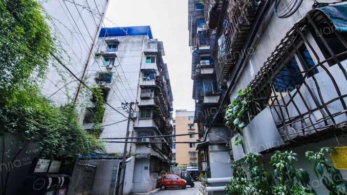 牛沙馨苑外景图