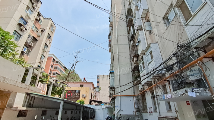 烟厂后街18号外景图