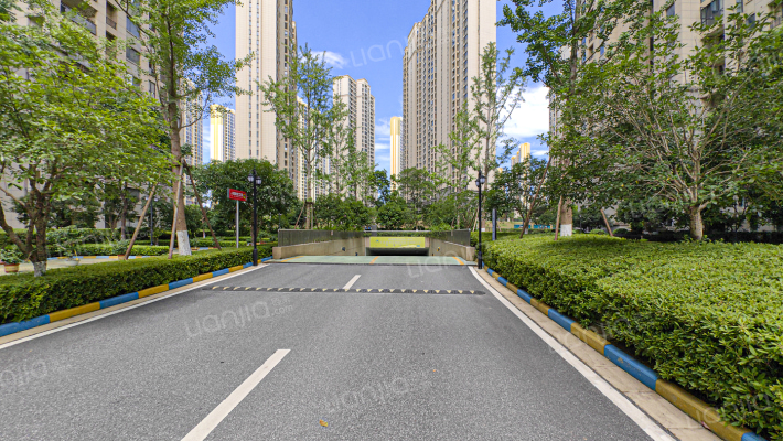 新建城A4外景图