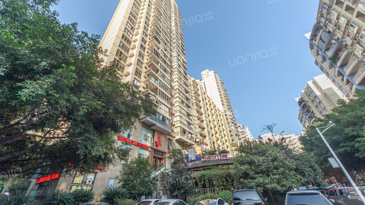 鼎泰公寓外景图