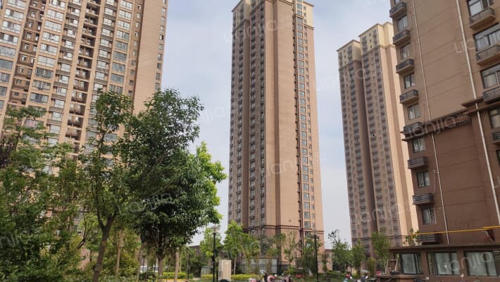 四季阳光外景图