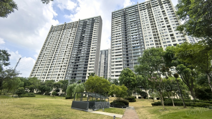 裕沁庭西区外景图