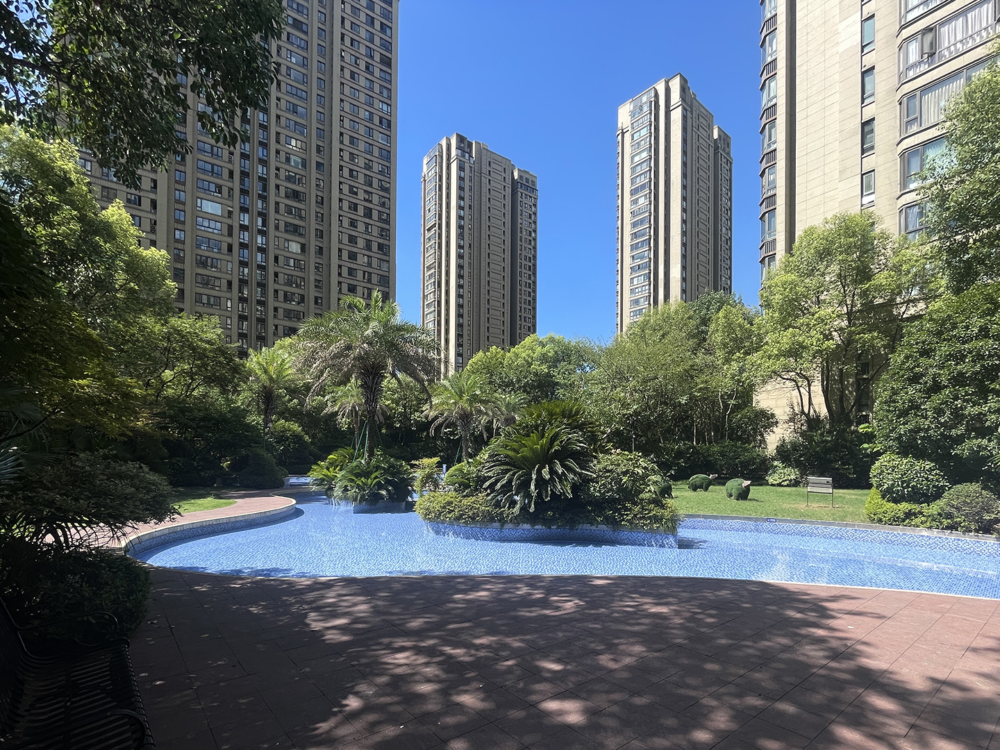 龙湖春江彼岸小区实景 18