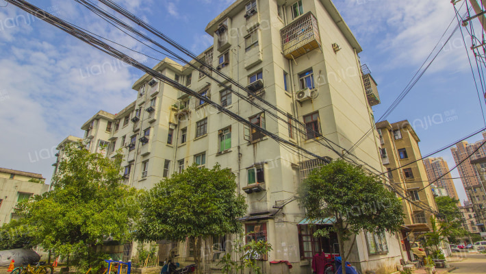 朝阳小区外景图