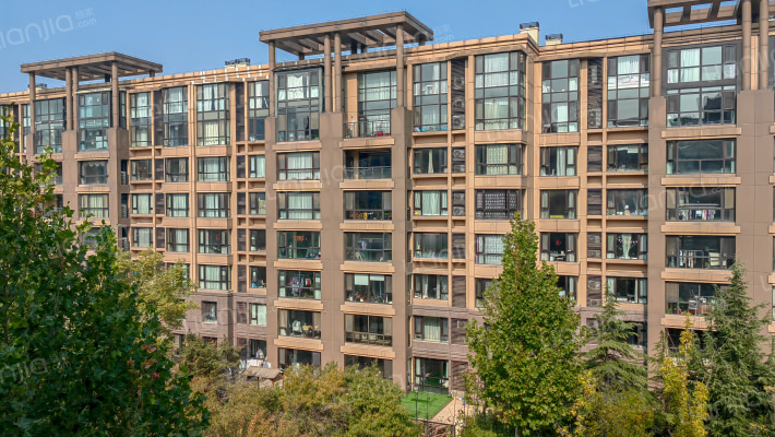 御翠尚府外景图