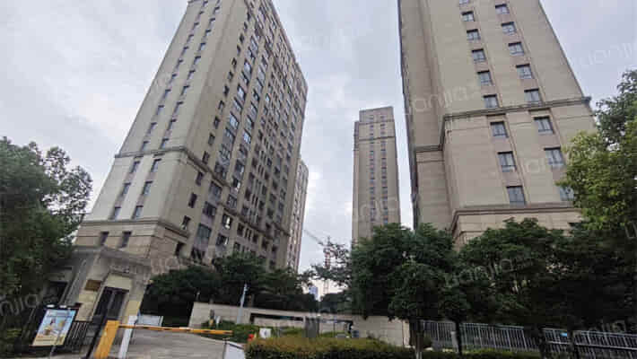 新创玉山广场南区外景图