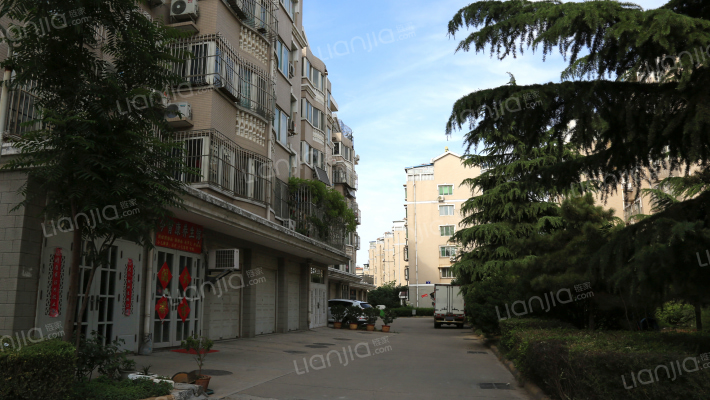 万盛园小区三区外景图