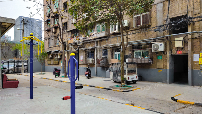 东风楼社区外景图