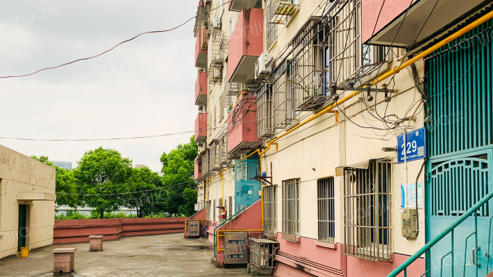 沈巷小区外景图