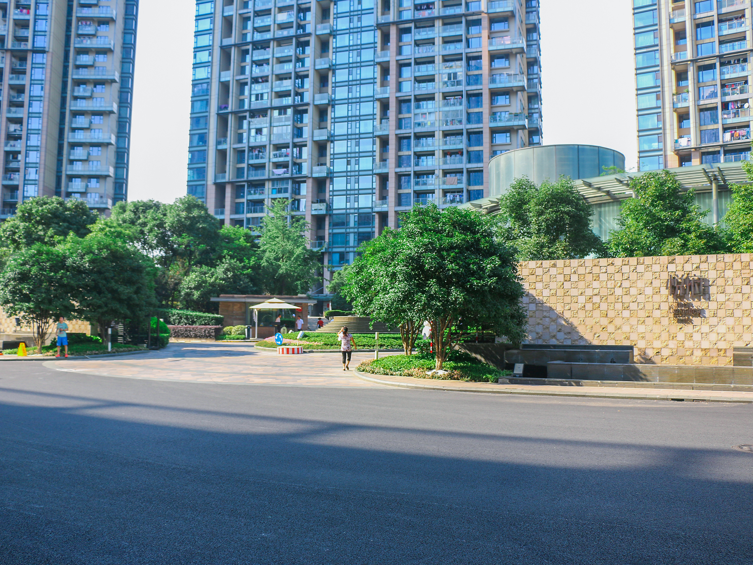 The Mixc Apartment compound photo 18