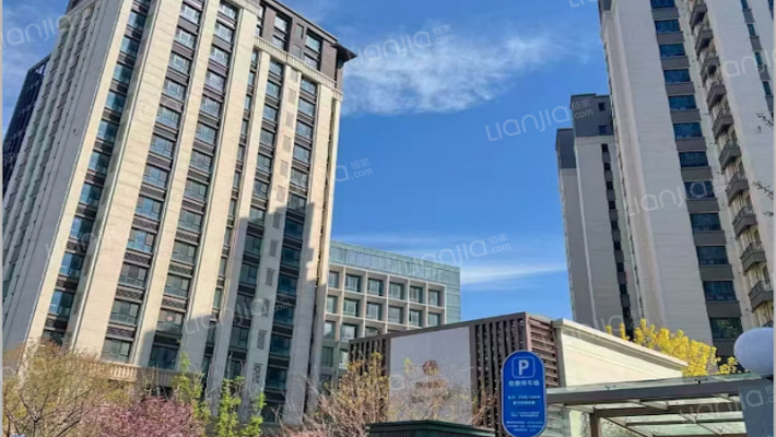 天恒·学院里外景图