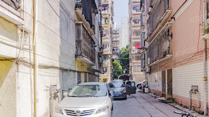 辉福小区外景图