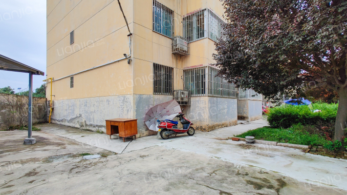 临潼区紫云小区外景图