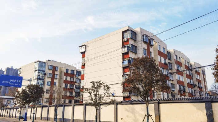 市绿化管理处宿舍外景图