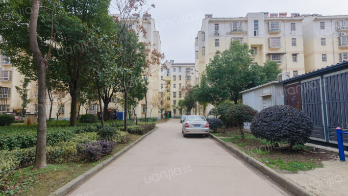 铁铺社区东区外景图
