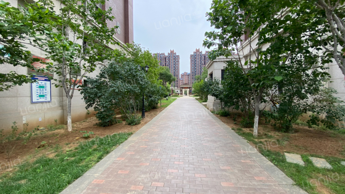 城建上河湾南区外景图