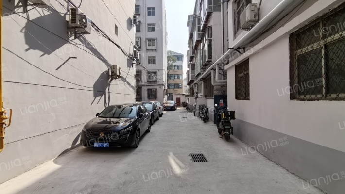 维明北大街49号外景图