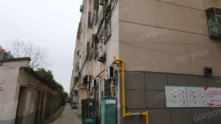 维达三村外景图