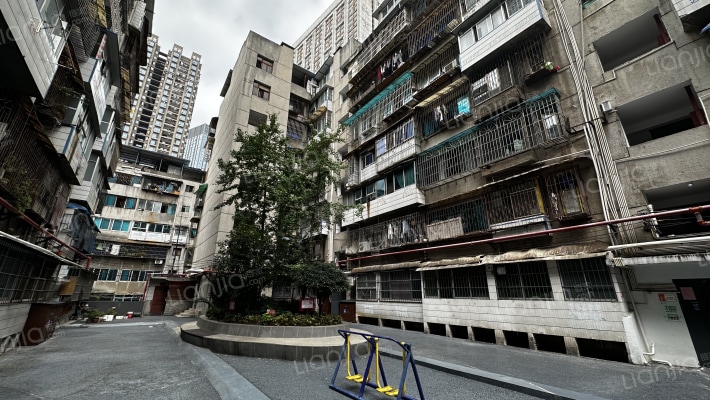 鸿基花园外景图