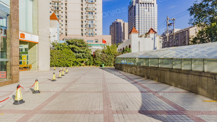 龙台国际大厦外景图