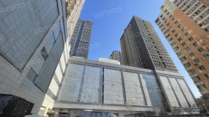 华强广场外景图