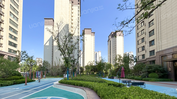 西安·泛悦城外景图