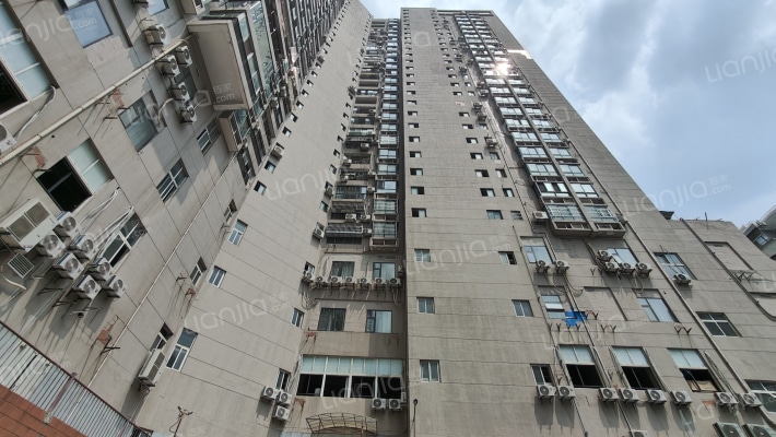 顺民大厦外景图