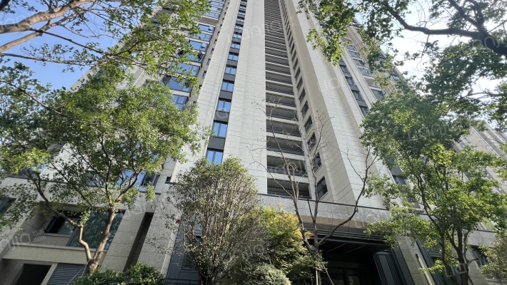 谦祥·雲栖外景图