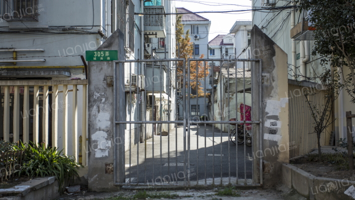 城南居委小区外景图