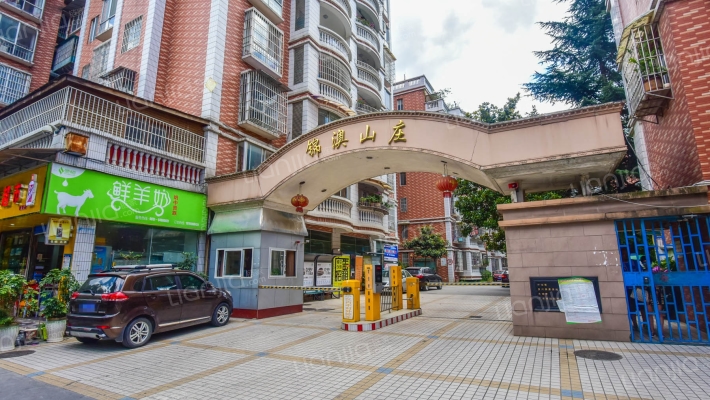 锦澳山庄外景图