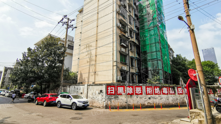 解放四村教工宿舍外景图