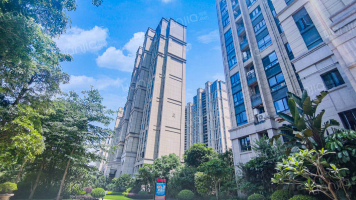 阳光凡尔赛宫B1区外景图