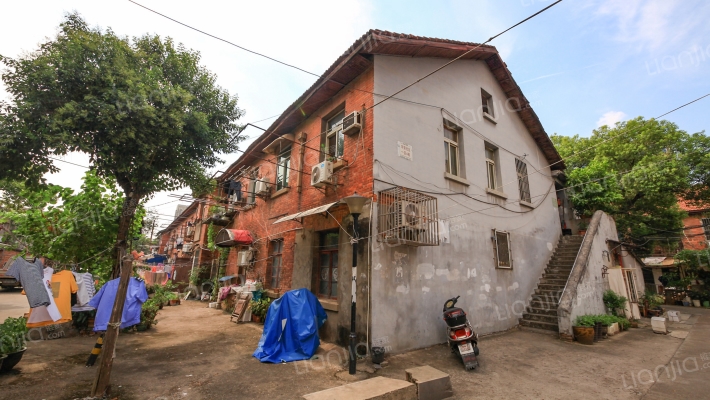 江西内衣厂外景图