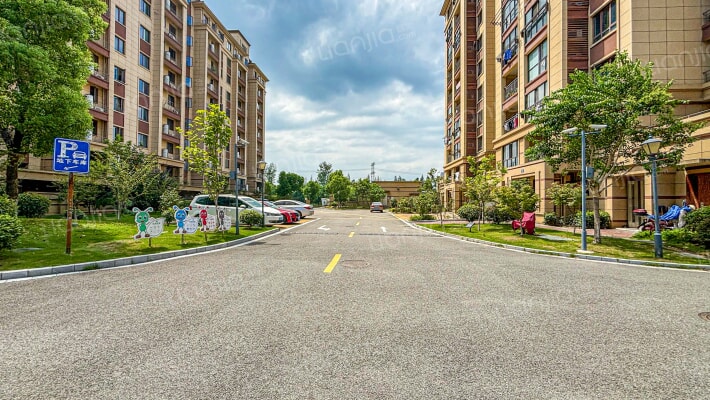 洞宣雅苑西区外景图