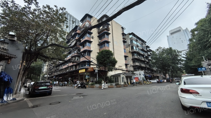 青龙横街37号外景图