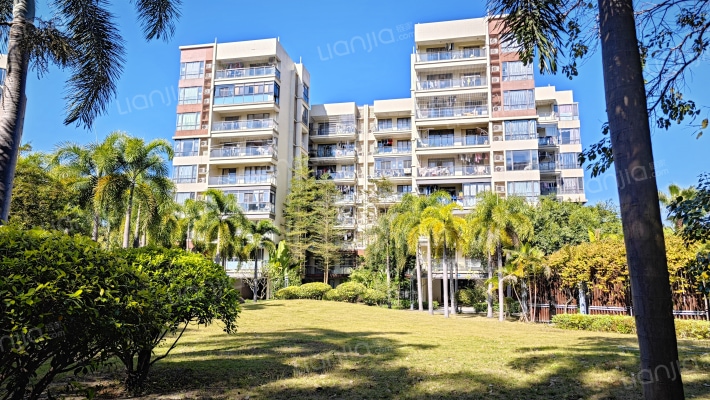 逸泉韵翠花园外景图