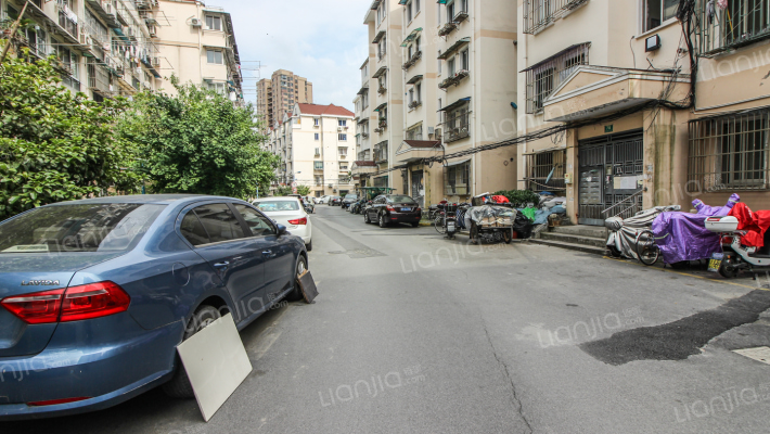 虹北公寓外景图