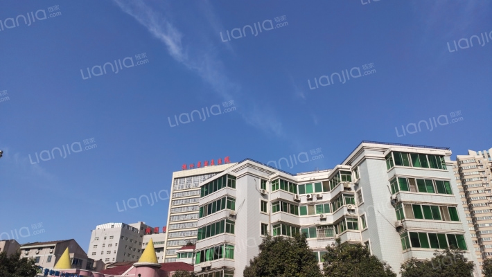 万国花园外景图