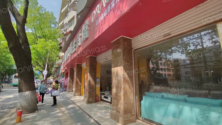 供销商场家属楼外景图