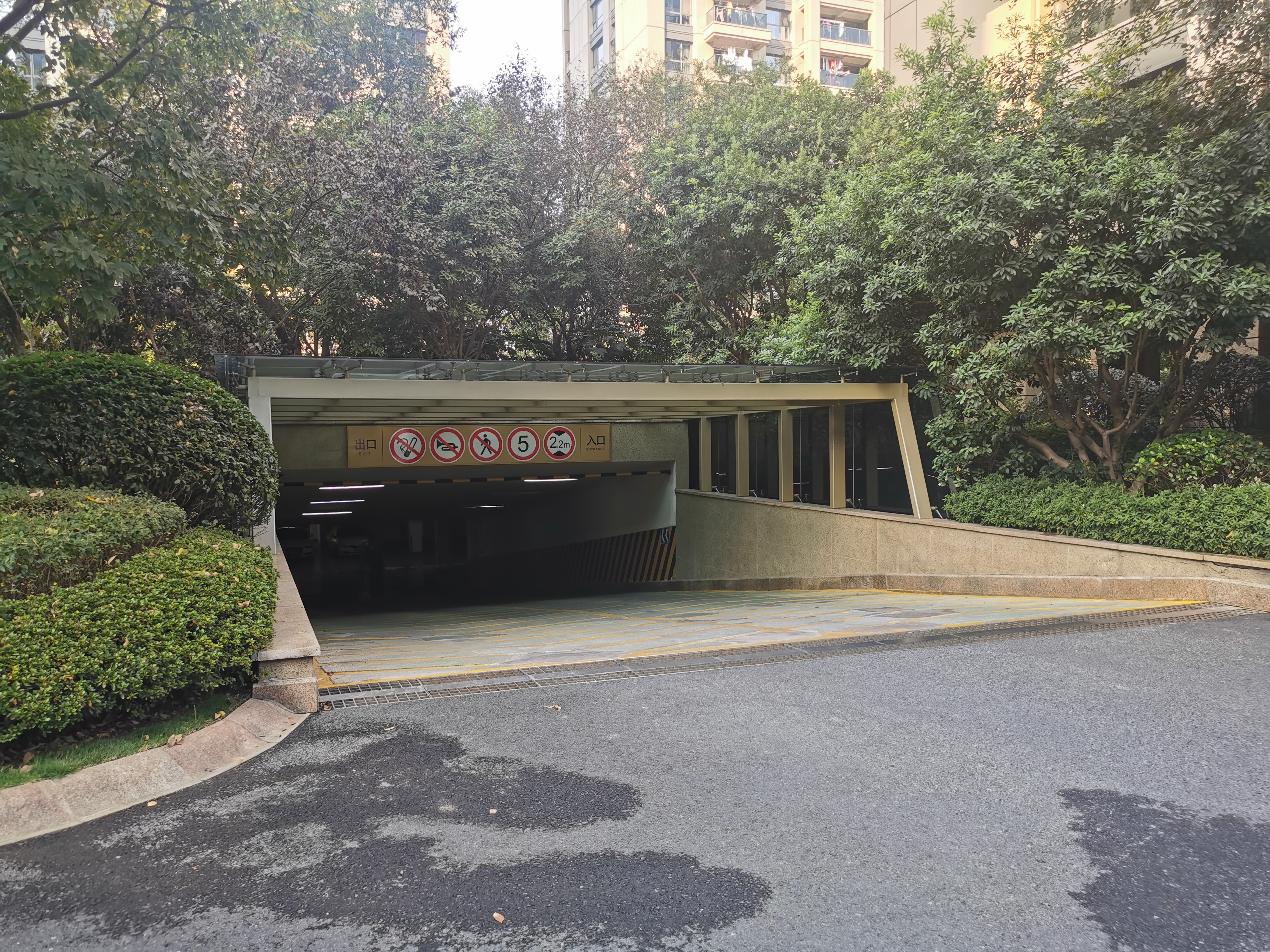 港龙城小区实景 13