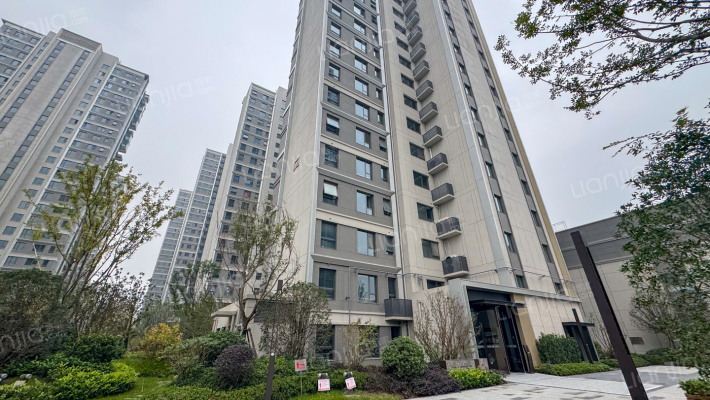 绿地曲江名城外景图