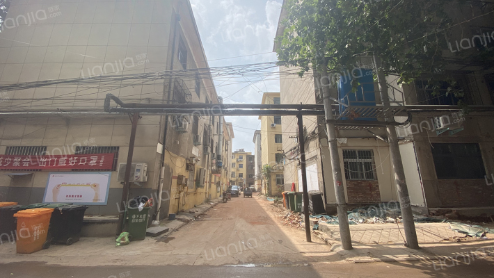 人大家属楼外景图