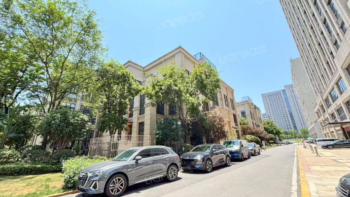 世茂拾光公园外景图