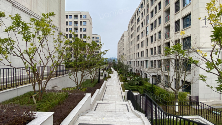 万科四季都会微澜外景图