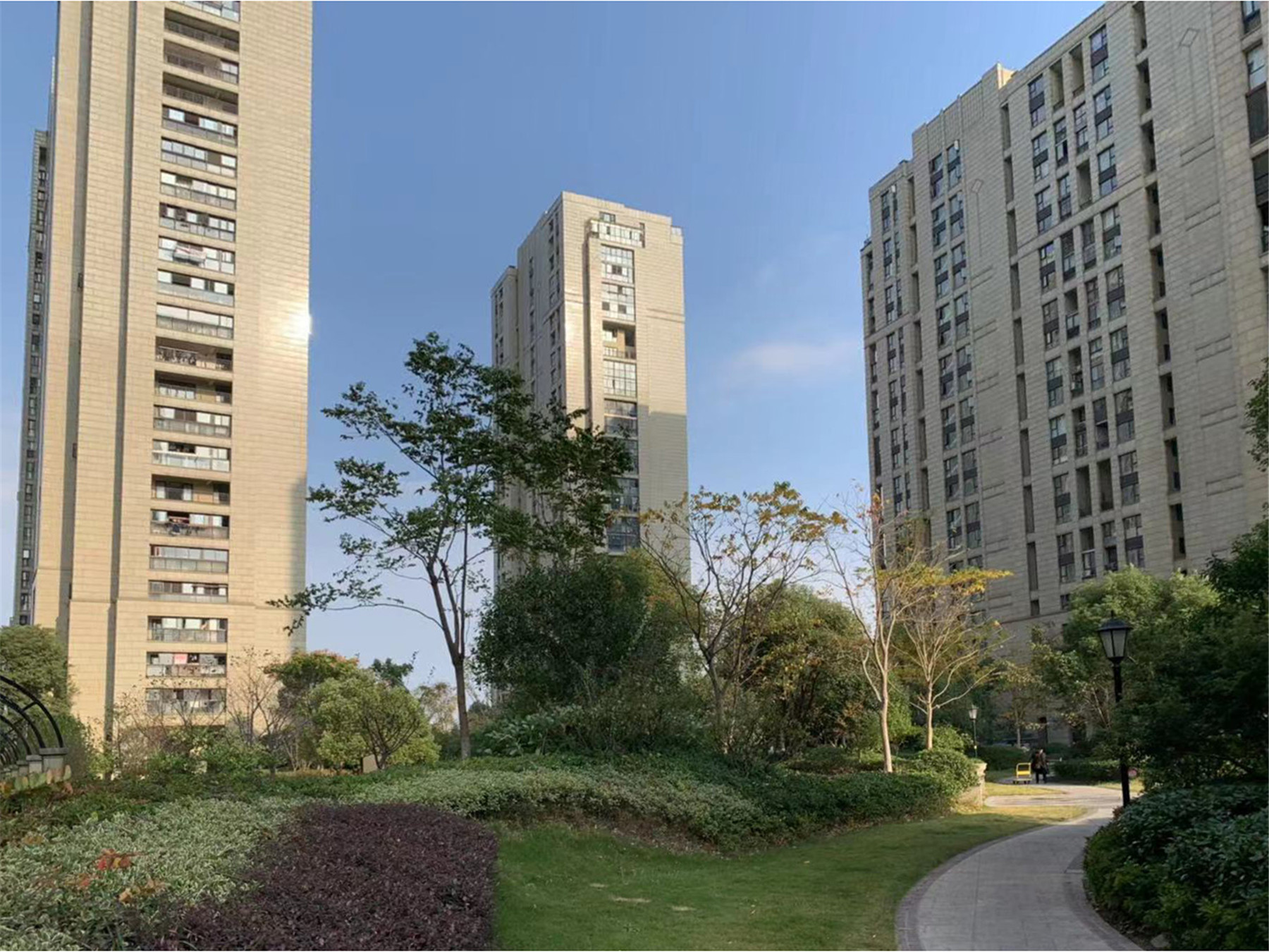 擎天半岛格兰郡小区实景 6